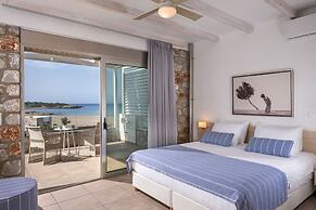 Cedar Bay Beachside Villas