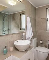 Cedar Bay Beachside Villas