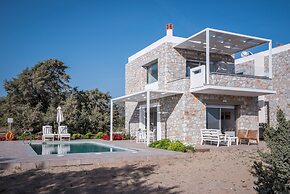 Cedar Bay Beachside Villas