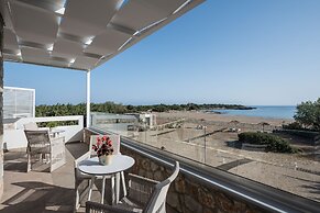 Cedar Bay Beachside Villas