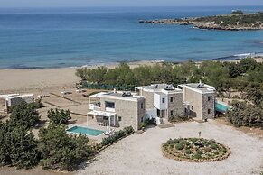 Cedar Bay Beachside Villas