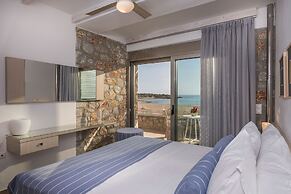 Cedar Bay Beachside Villas