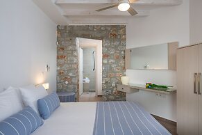 Cedar Bay Beachside Villas