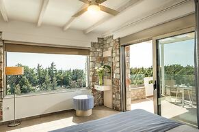 Cedar Bay Beachside Villas