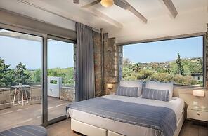 Cedar Bay Beachside Villas