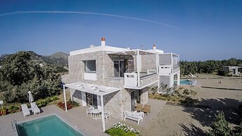 Cedar Bay Beachside Villas