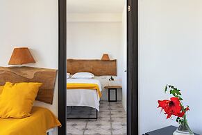 Simple Pleasures Shekvetili Hotel