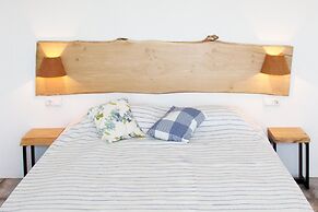 Simple Pleasures Shekvetili Hotel