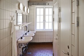 Rønne Vandrerhjem - Hostel