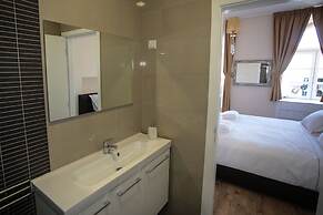 Sui7es Guest House Cascais