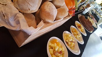 Sui7es Guest House Cascais