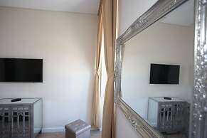 Sui7es Guest House Cascais