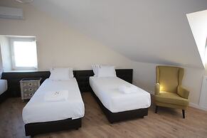 Sui7es Guest House Cascais