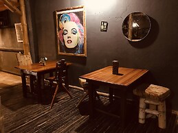 La Facha Hostel Restaurant Surf