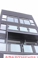 Living Suites Toronto - Queens Park