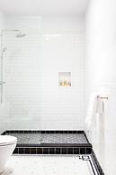 Lokal Hotel - Old City