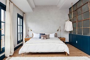 Lokal Hotel - Old City