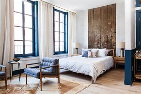 Lokal Hotel - Old City