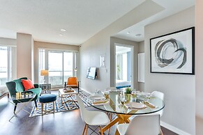 Liberty Village Condo w Parking