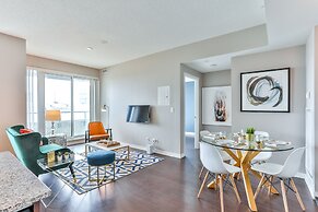 Liberty Village Condo w Parking
