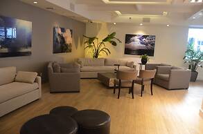 Riviera Luxury Living at the Decoplage