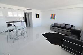 Riviera Luxury Living at the Decoplage