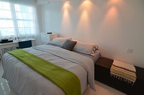 Riviera Luxury Living at the Decoplage