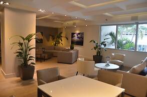 Riviera Luxury Living at the Decoplage