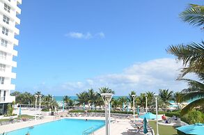 Riviera Luxury Living at the Decoplage