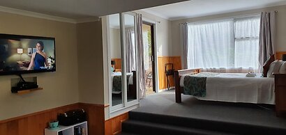 Cradle Alpine Retreat