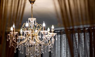 White Cotton Candy B&B