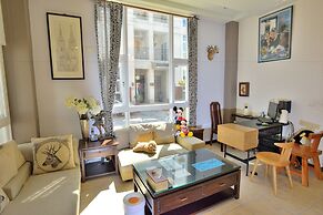 White Cotton Candy B&B