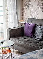 White Cotton Candy B&B