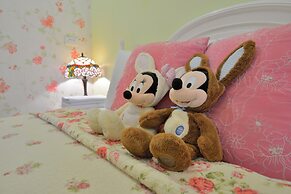 White Cotton Candy B&B