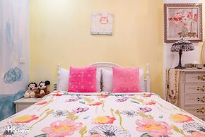 White Cotton Candy B&B