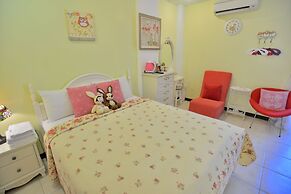 White Cotton Candy B&B