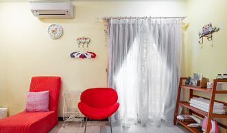 White Cotton Candy B&B