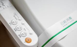 White Cotton Candy B&B