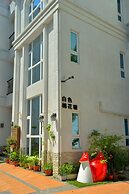 White Cotton Candy B&B