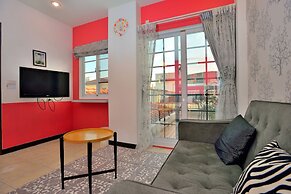 White Cotton Candy B&B