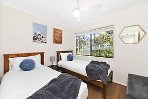 Flynns Beach Caravan Park