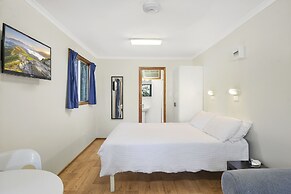 Flynns Beach Caravan Park