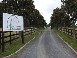 Grasslands Bed & Breakfast