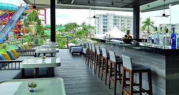 Splash Beach Resort, Mai Khao, Phuket