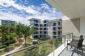 Splash Beach Resort, Mai Khao, Phuket