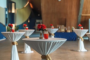 Splash Beach Resort, Mai Khao, Phuket