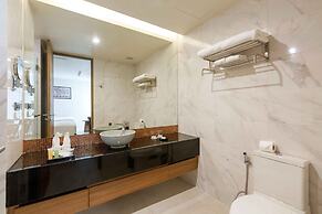 Splash Beach Resort, Mai Khao, Phuket