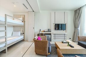 Splash Beach Resort, Mai Khao, Phuket