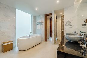 Splash Beach Resort, Mai Khao, Phuket