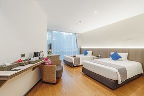 Splash Beach Resort, Mai Khao, Phuket